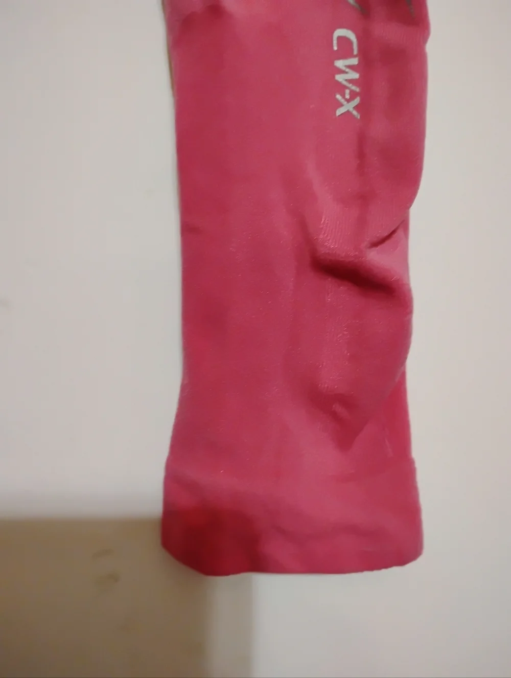 CW-X Hot Pink Compression Arm/Leg Sleeves